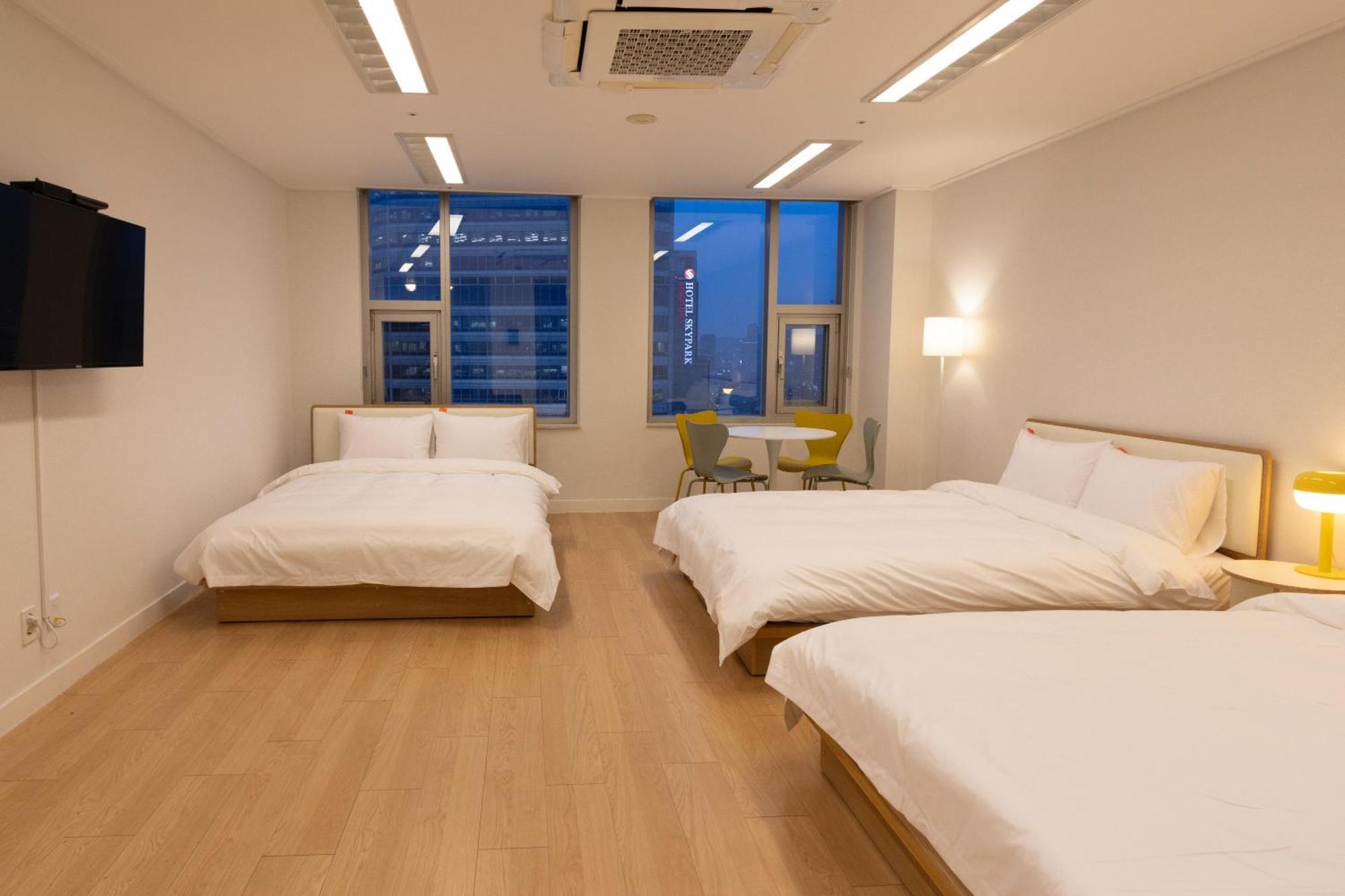 "Grand Opened" Maxtyle Guesthouse Dongdaemun โซล ภายนอก รูปภาพ