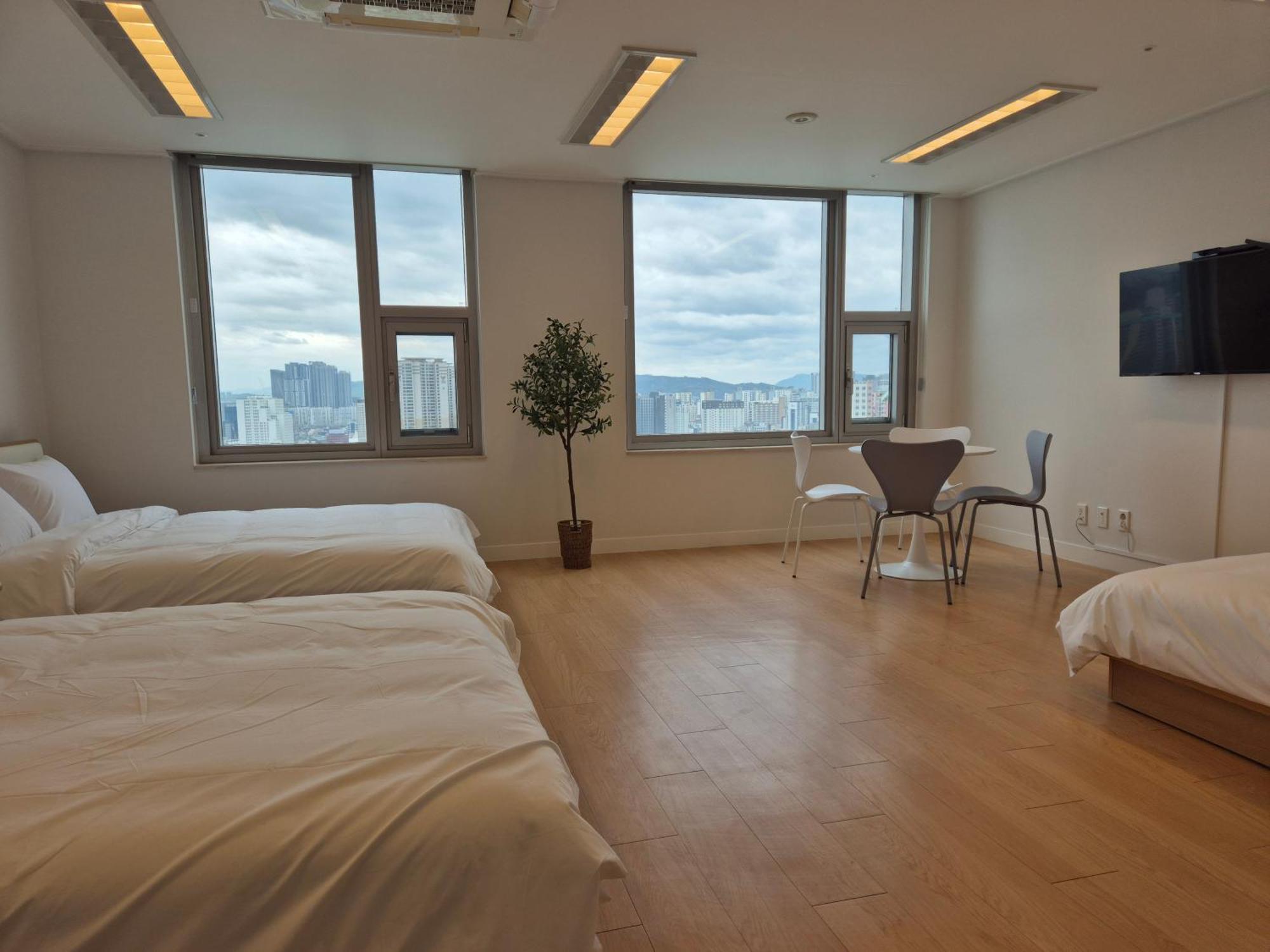 "Grand Opened" Maxtyle Guesthouse Dongdaemun โซล ภายนอก รูปภาพ