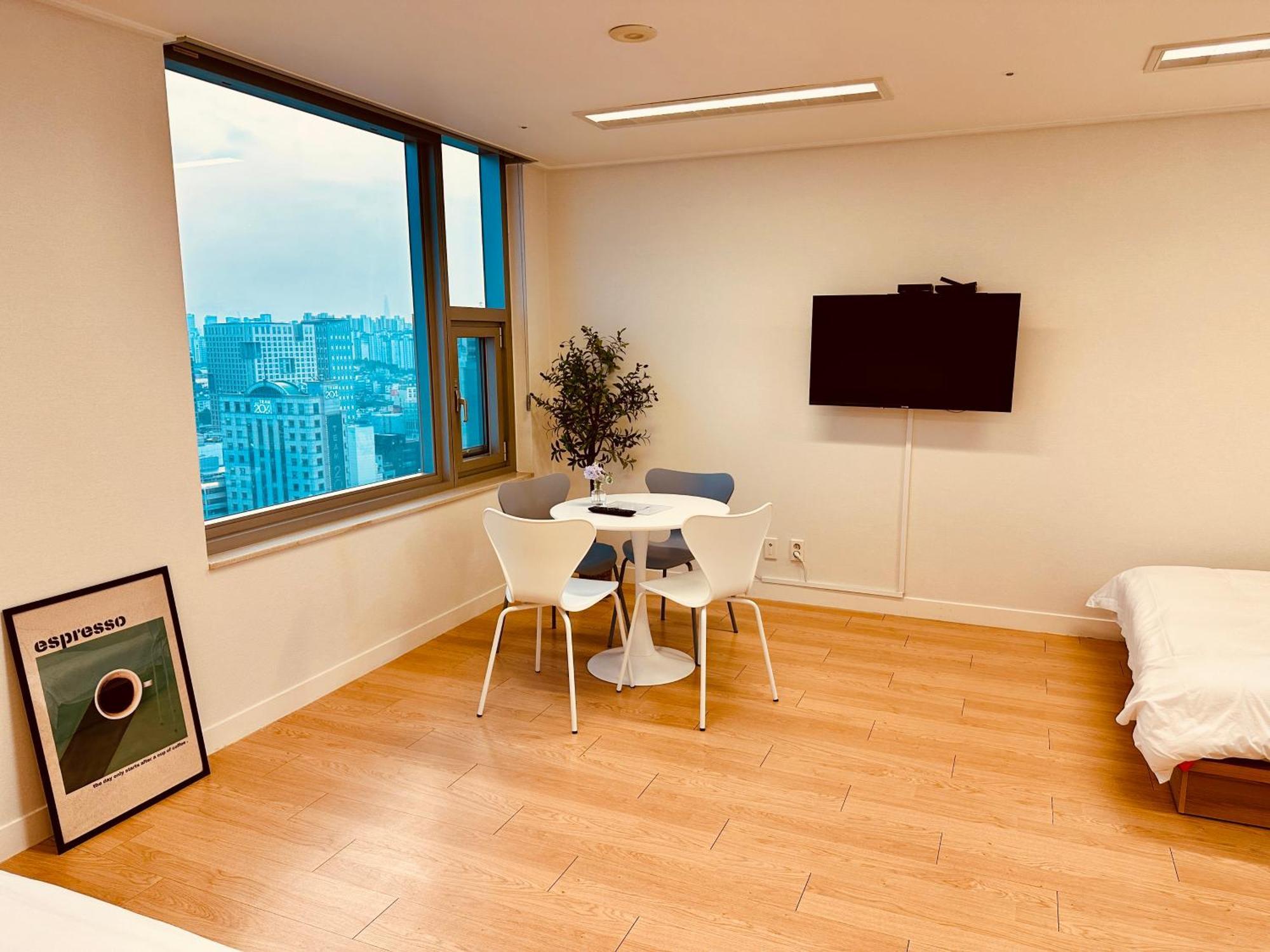"Grand Opened" Maxtyle Guesthouse Dongdaemun โซล ภายนอก รูปภาพ